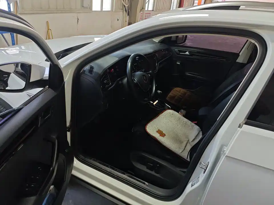 T-ROC 280 TSI DSG 2 WD Comfort Enjoyment PLUS