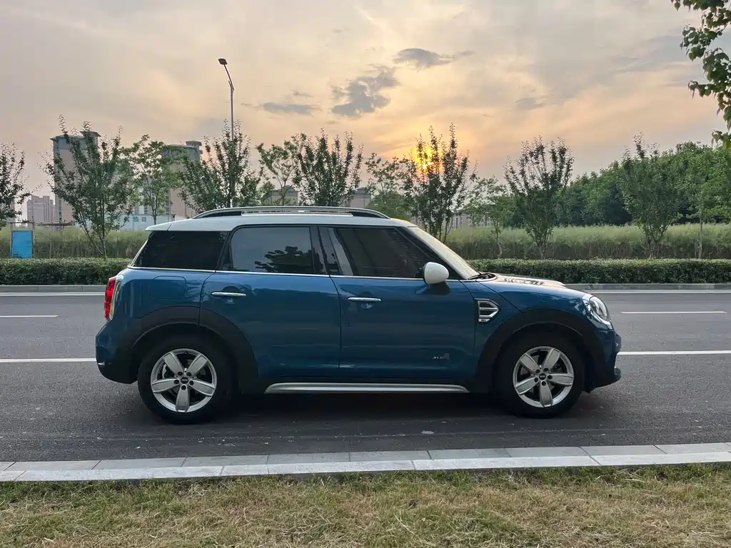 MINI COUNTRYMAN 1.5 T COOPER ALL4