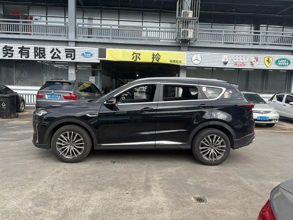 Jetour X70 PLUS 1.5 T CVT Mountain 5-seat