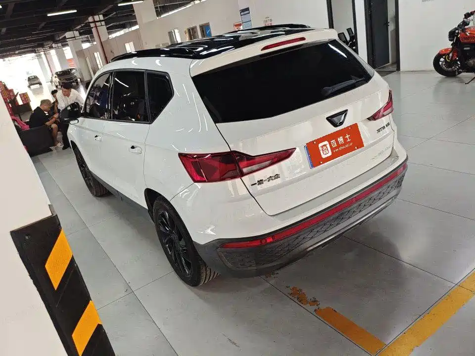 Jetta VS5 280 TSI Auto Highlight Joy