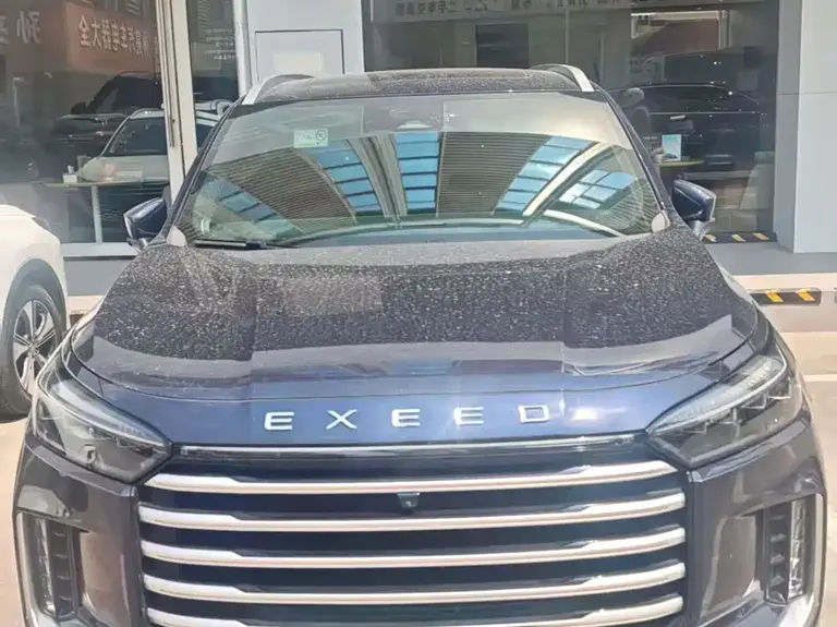 Exeed Lanyue C-DM 180 Ultra Long Range Ultra 4 WD 6-seat