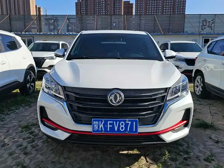 Dongfeng Fengguang 500 1.5 L CVT Enjoyment