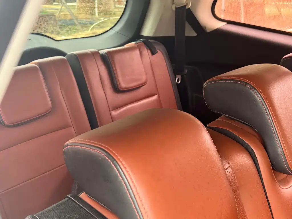 BAIC Huansu S3 S3 L 1.5 L Manual Distinguished