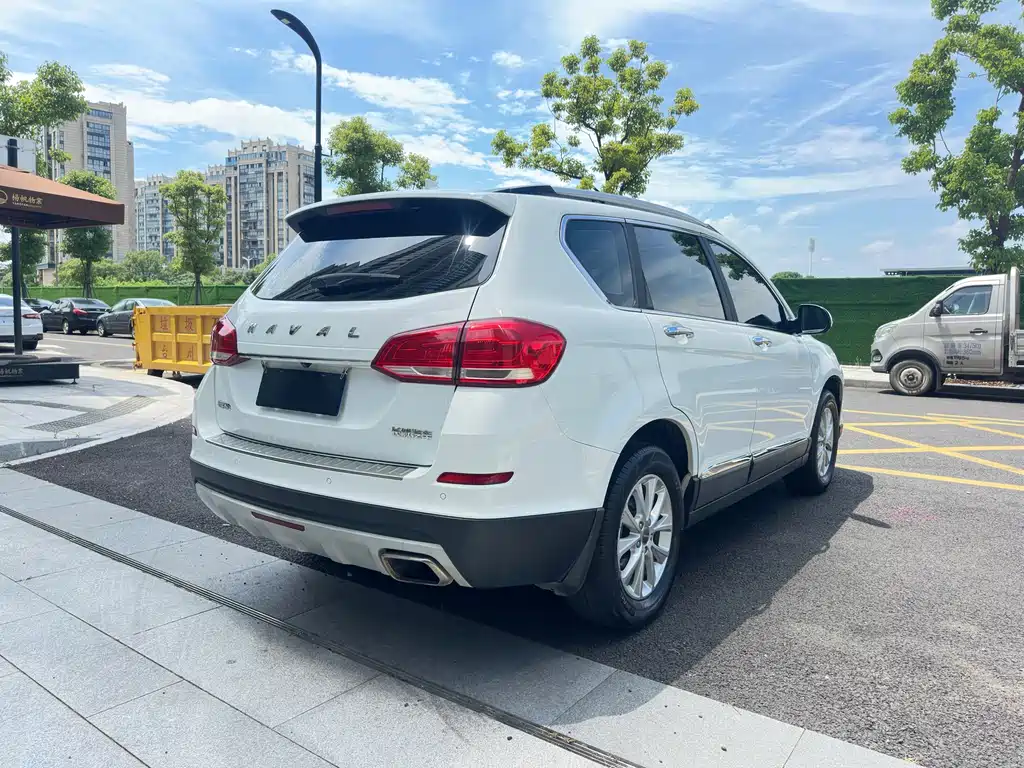 Haval H6 Blue Label Sport 1.5 T Manual 2 WD Elite