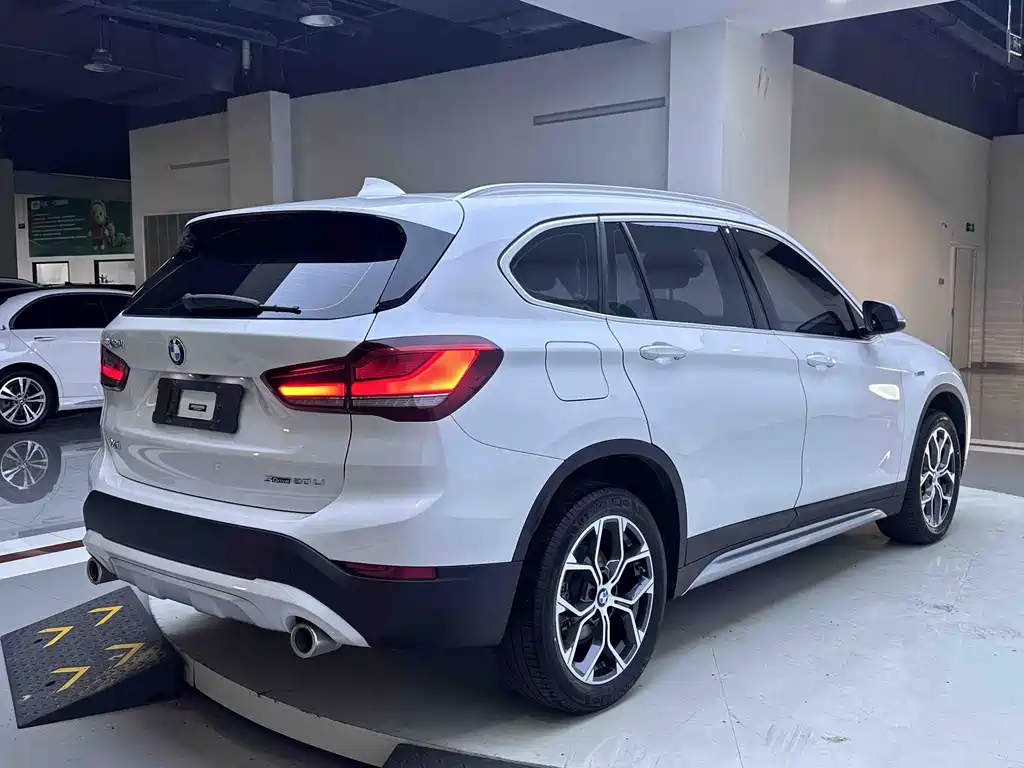 BMW X1 sDrive20 Li Fashion