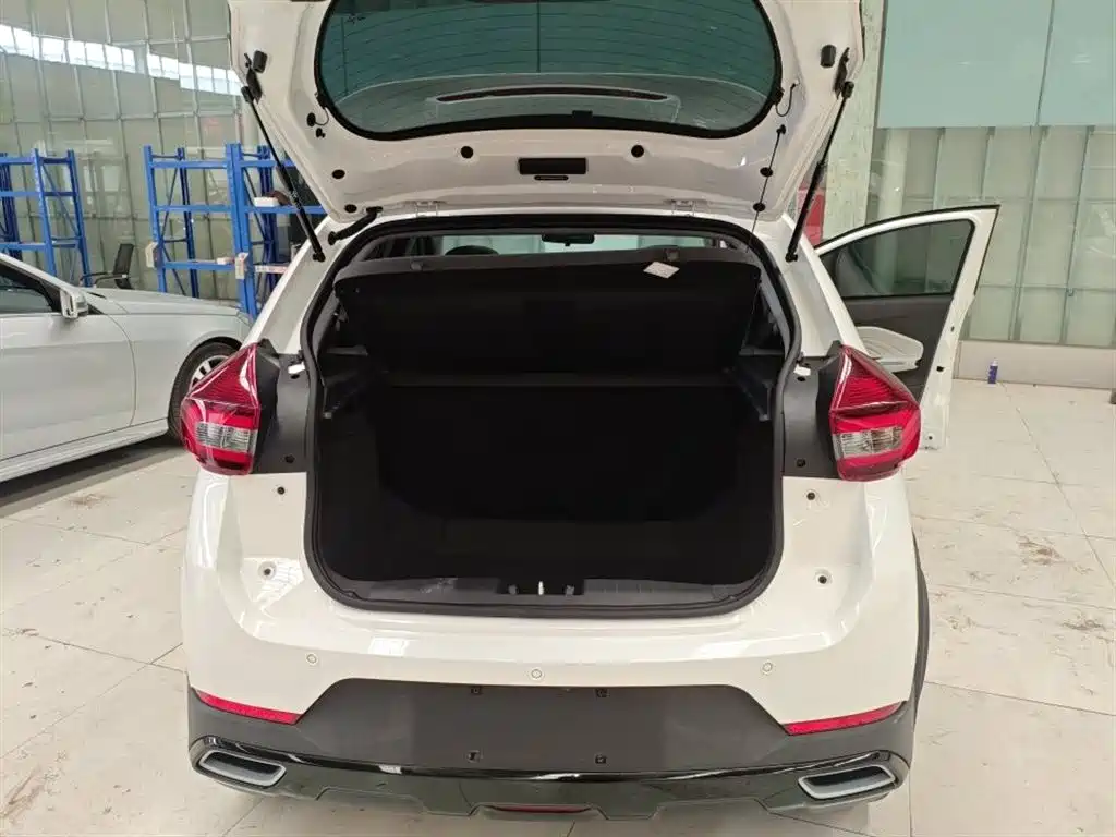 Tiggo 3 x PLUS 1.5 L CVT Fashion