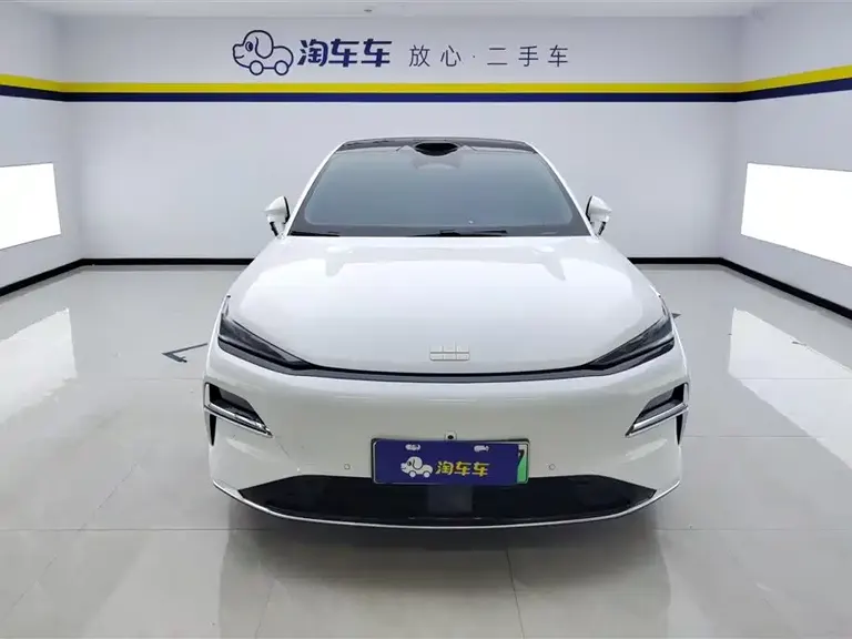 Geely Galaxy Xingyao 8 130 km EM-P Starship