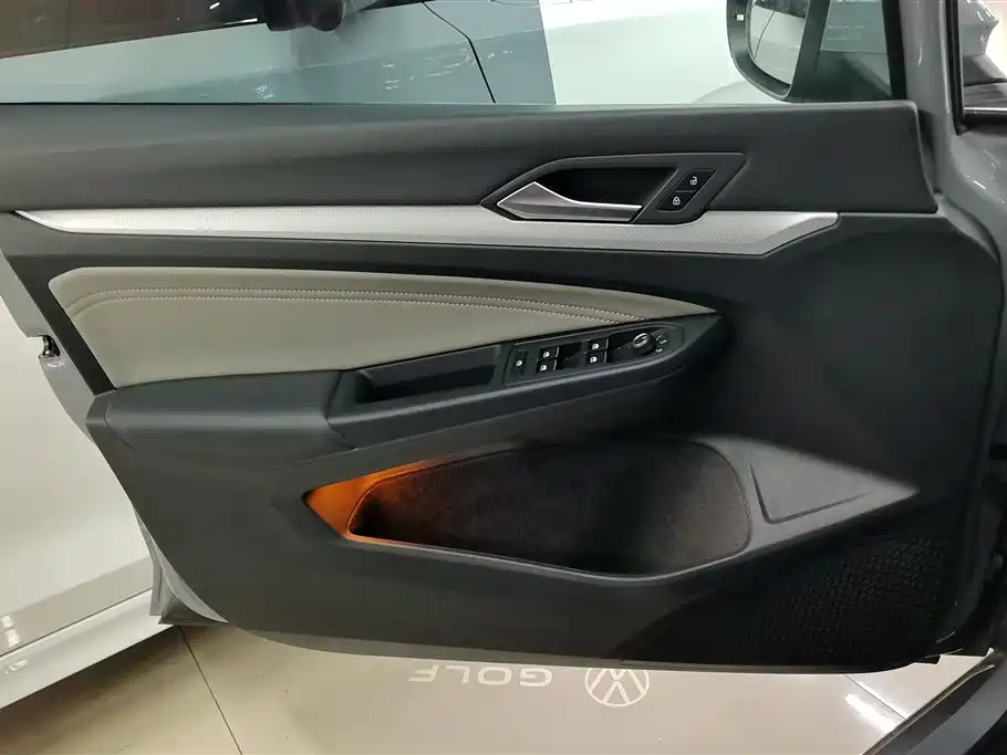 Golf Facelift 280 TSI DSG Pro