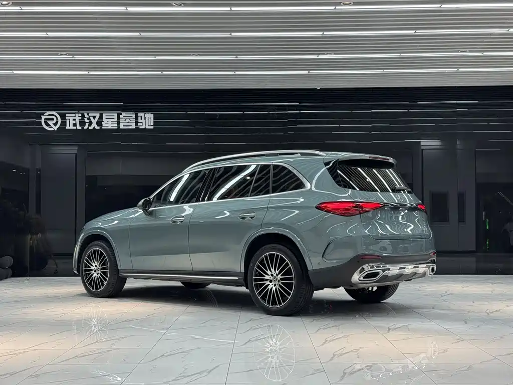Mercedes-Benz GLC GLC 300 L 4 MATIC Luxury 5-seat