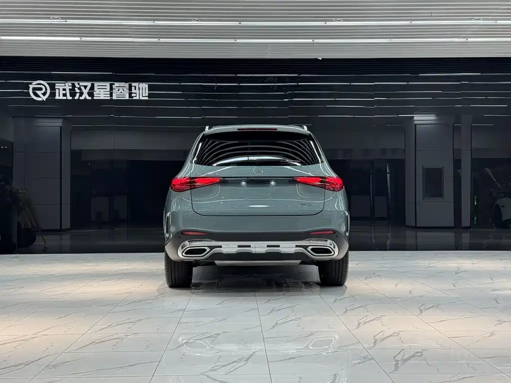 Mercedes-Benz GLC GLC 300 L 4 MATIC Luxury 5-seat