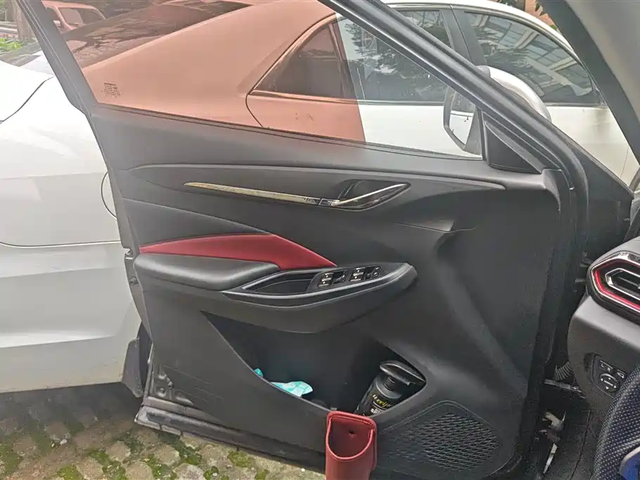 Changan Oshan X5 1.5 T DCT Flagship