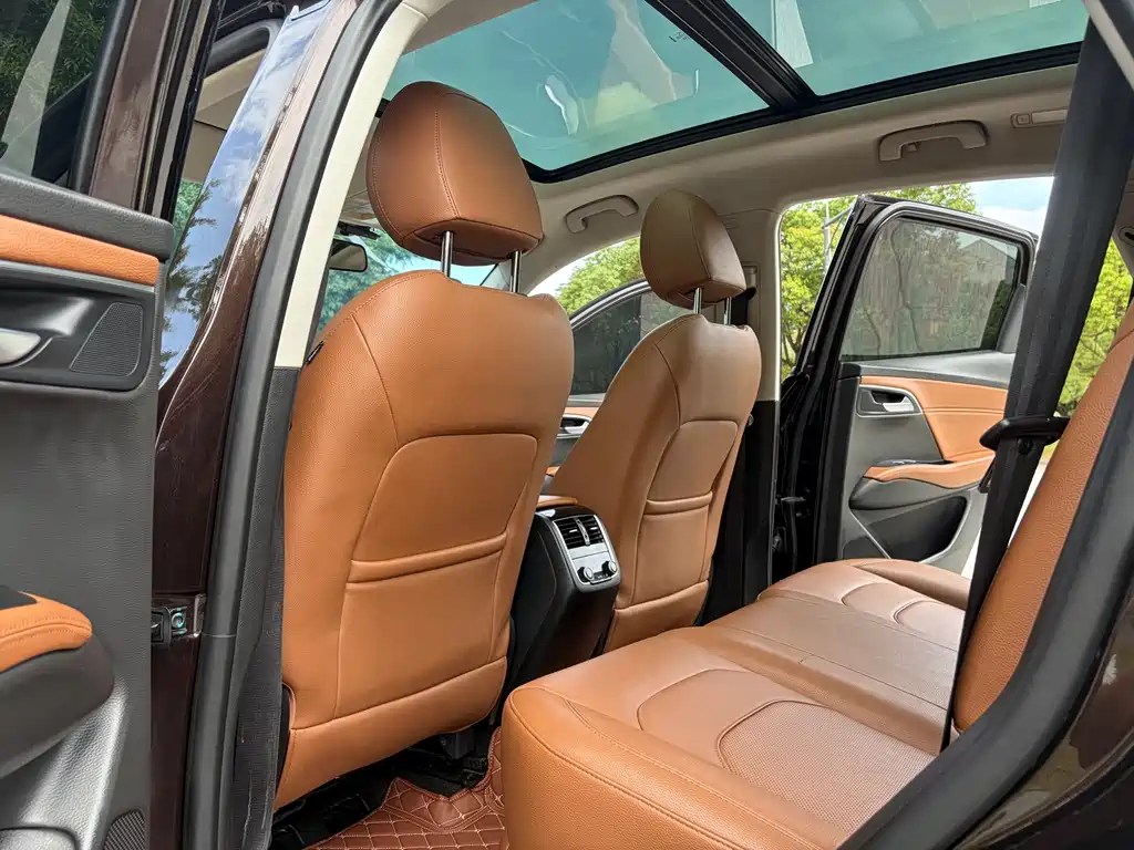 Borgward BX7 28 T 2 WD Quality Enjoyment 5-seat CN-V