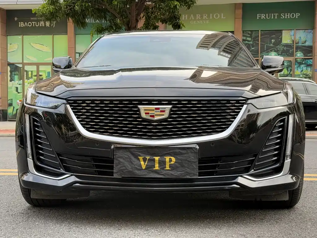 Cadillac CT5 28 T Luxury (Standard)