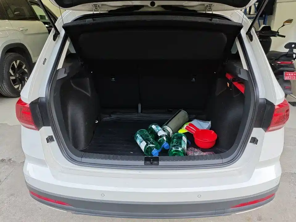 Tharu 280 TSI 2 WD Luxury
