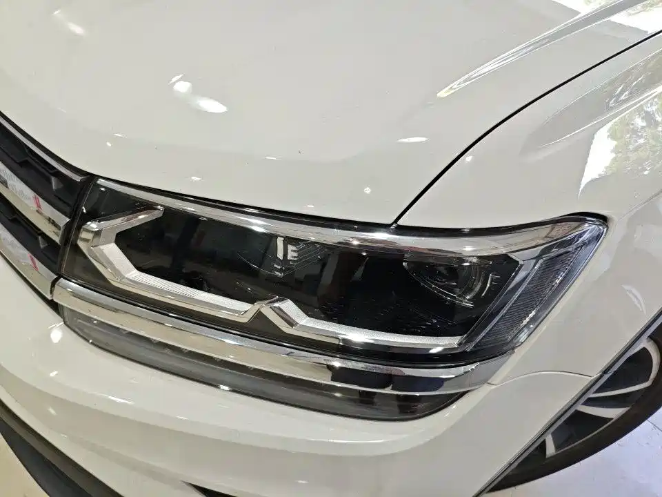 Tharu 280 TSI 2 WD Luxury