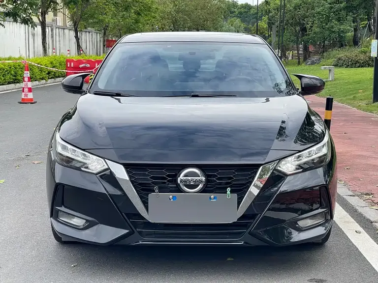 Nissan Sylphy 1.6 L XL CVT Joy