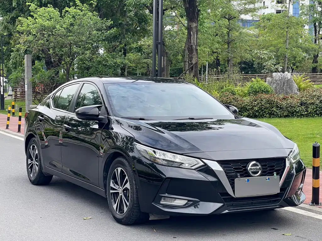 Sylphy 1.6 L XL CVT Joy