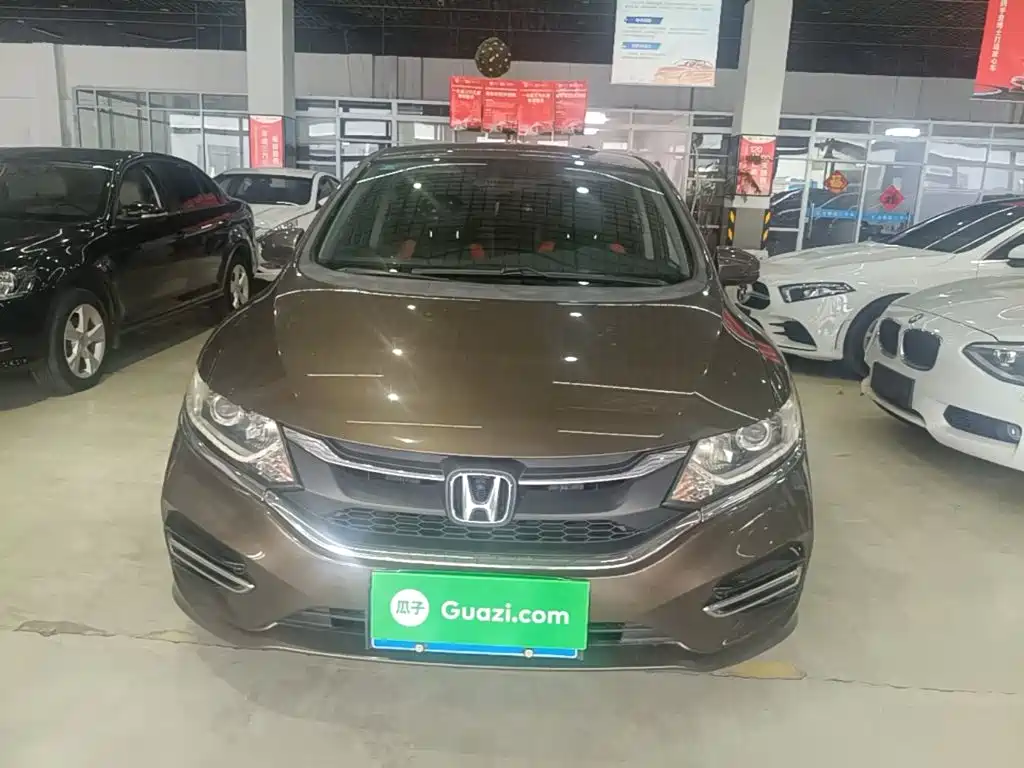Jade 1.8 L Auto Classic 5-seat