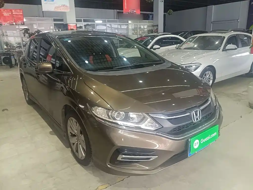 Jade 1.8 L Auto Classic 5-seat