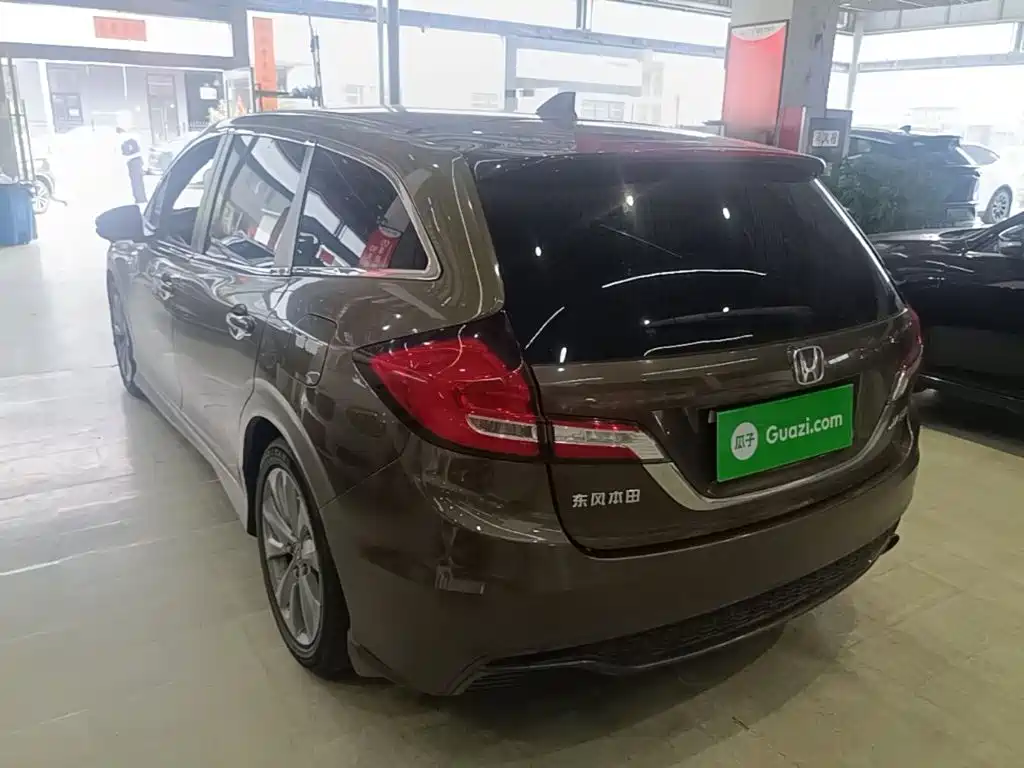 Jade 1.8 L Auto Classic 5-seat