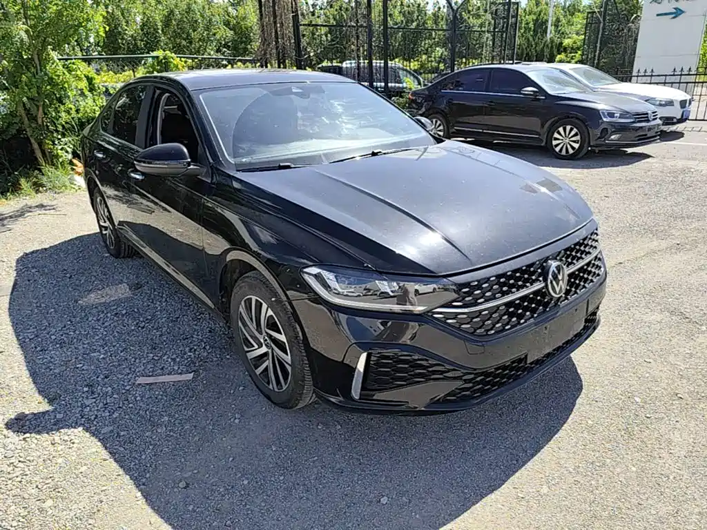 Lavida 300 TSI DSG Starry Sky Manyi