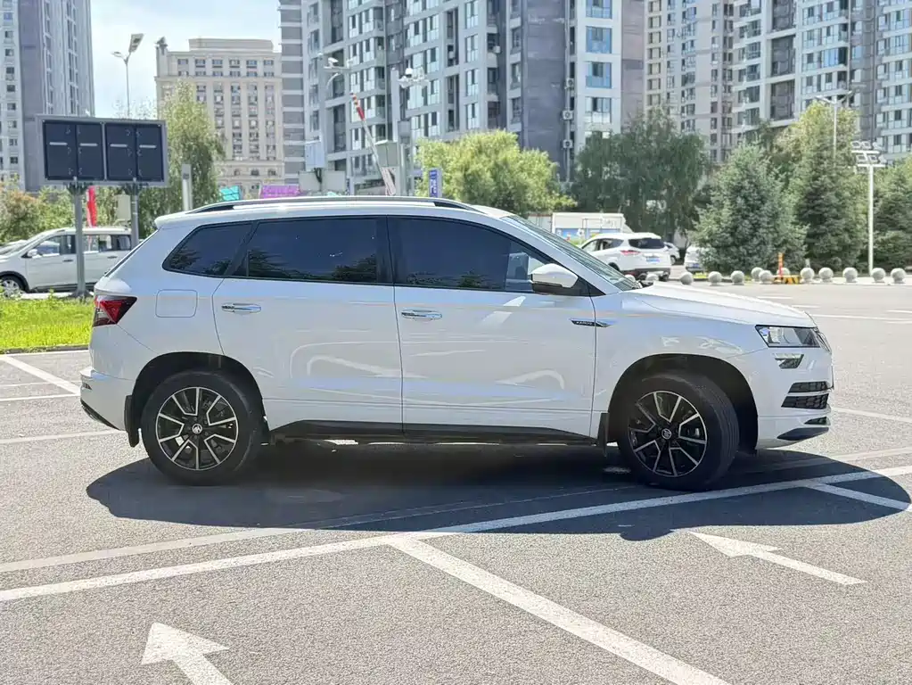 Karoq TSI280 Premium