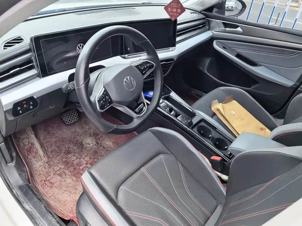 Lamando Lamando L 280 TSI DSG Spicy Cool