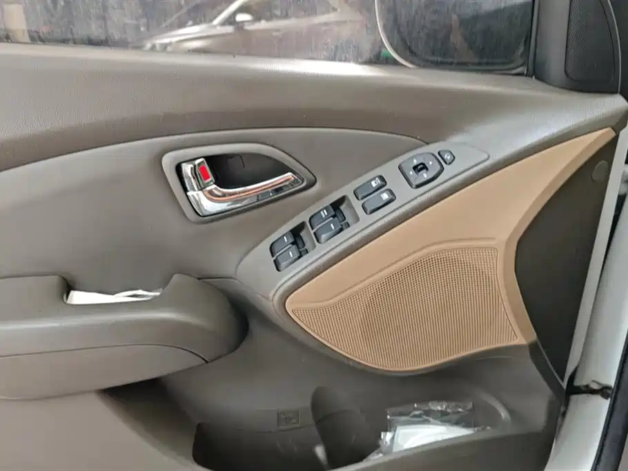 Hyundai ix35 2.0 L Auto 2 WD Elite GLS