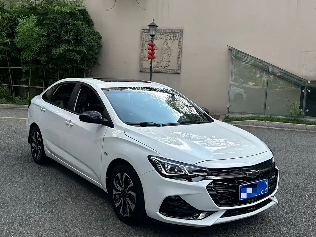Monza Mild Hybrid RS 330 T Auto Smooth