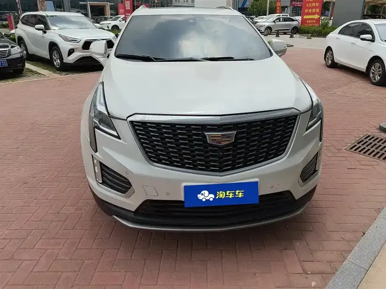 Cadillac XT5 28 T 4 WD Luxury