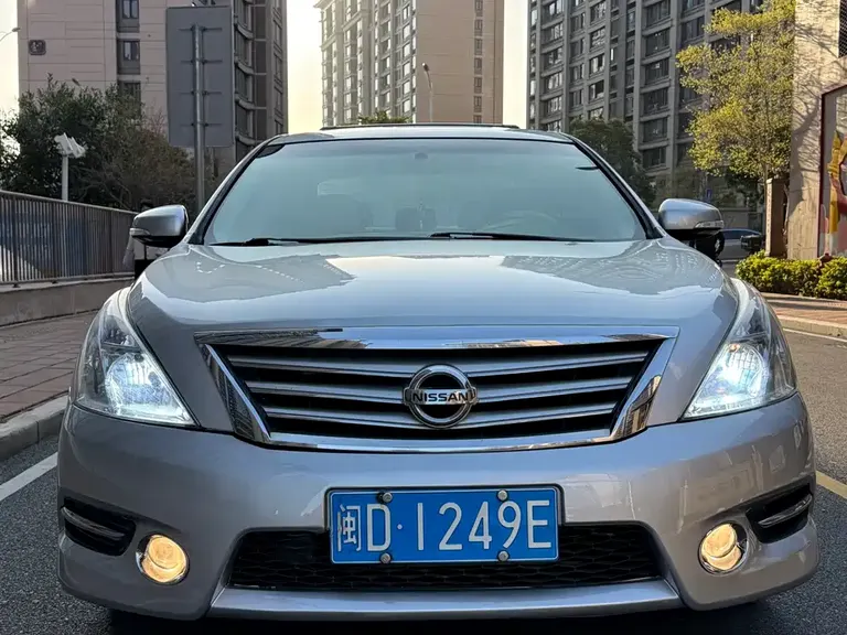 Nissan Teana 2.0 L XL Smart Enjoyment
