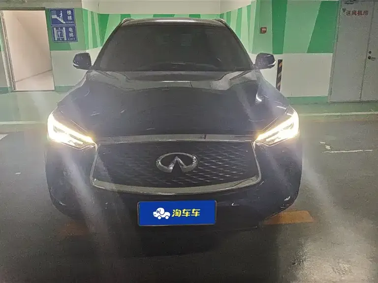 Infiniti QX50 2.0 T 4 WD Elite