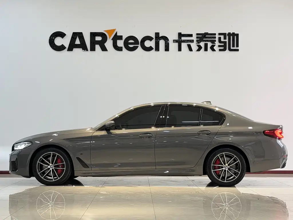 BMW 5 Series (Import) Facelift 525 i M Sport Package