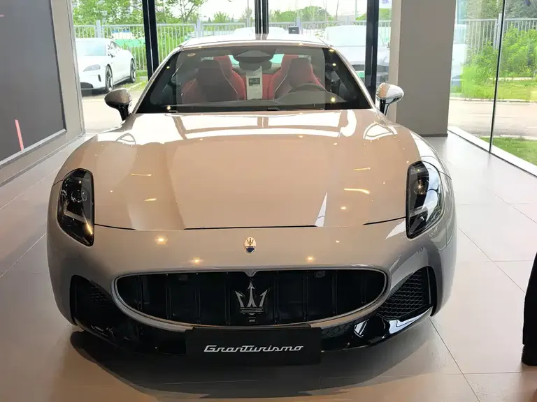 Maserati GranTurismo GranTurismo 2023款 3.0 T Modena