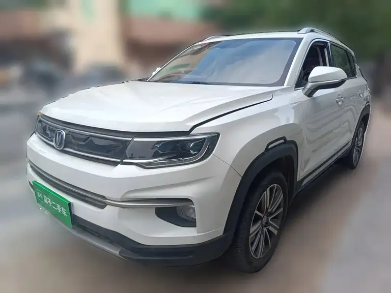 Changan CS35 PLUS 长安CS35 PLUS 2019款 1.6 L 手动酷联版