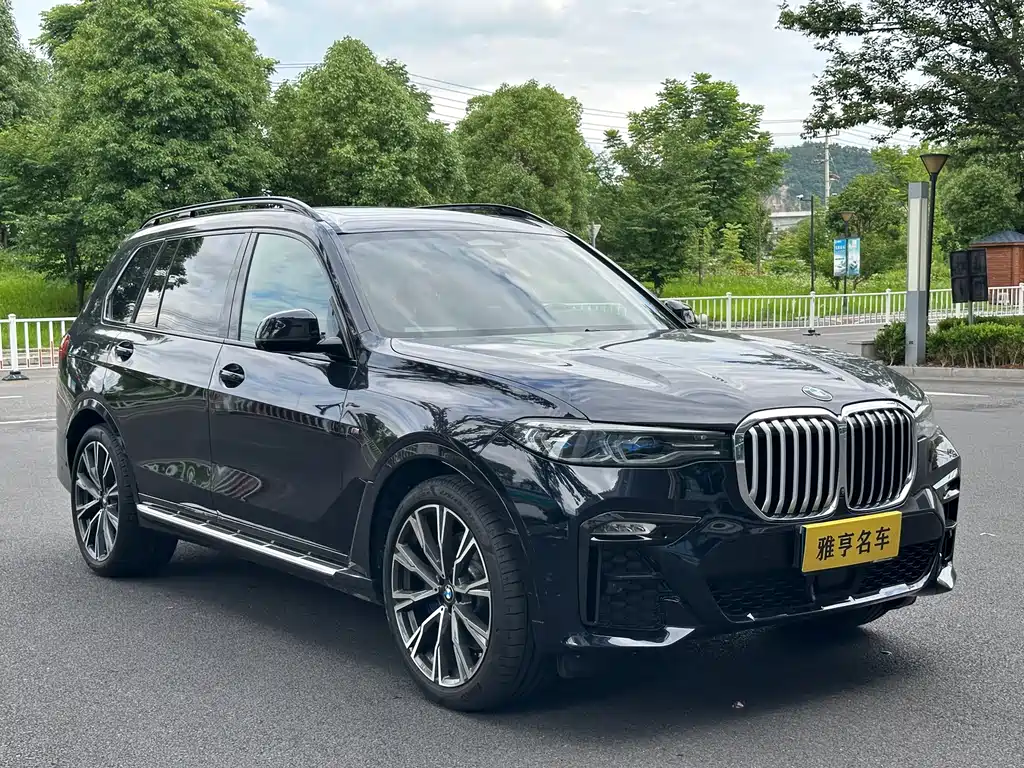 BMW X7 xDrive40 i Executive M Sport Package