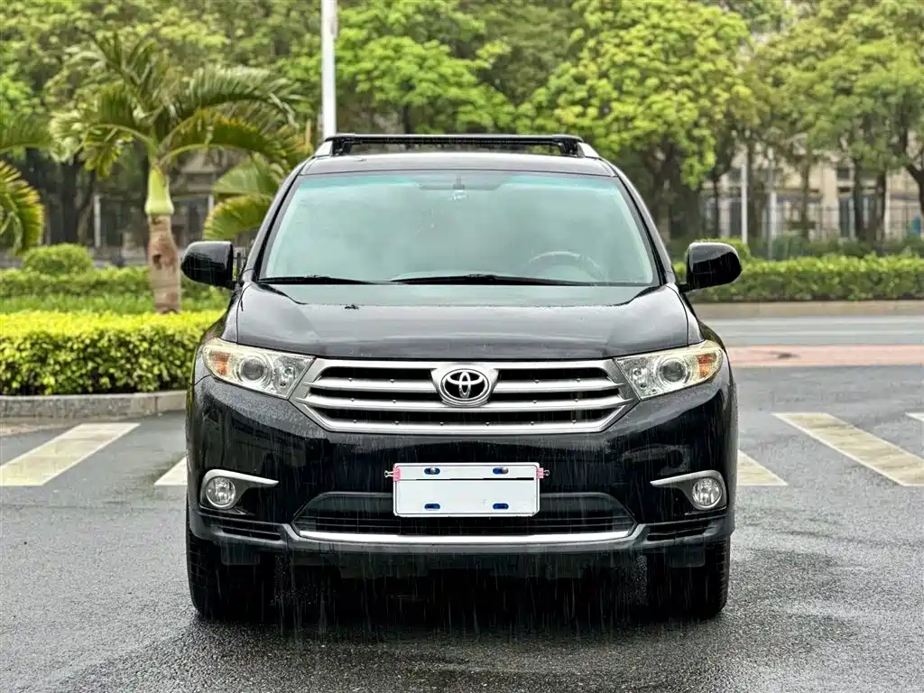 Highlander 2.7 L 2 WD 5-seat Elite