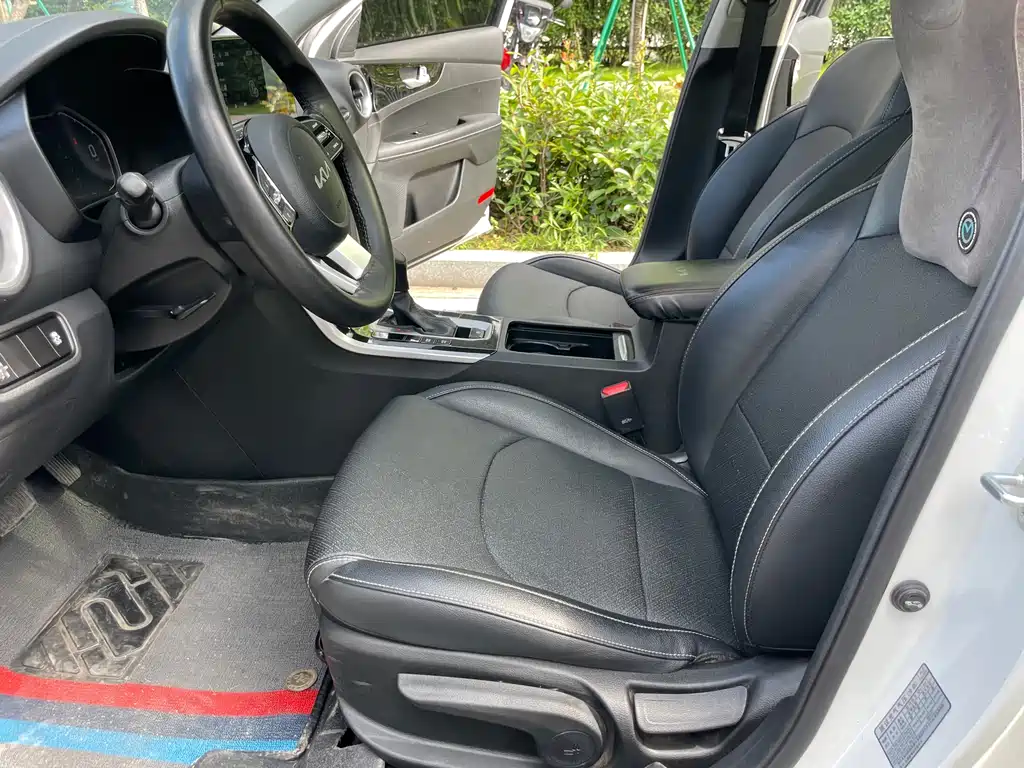 Kia K3 Facelift 1.5 L CVT Fashion