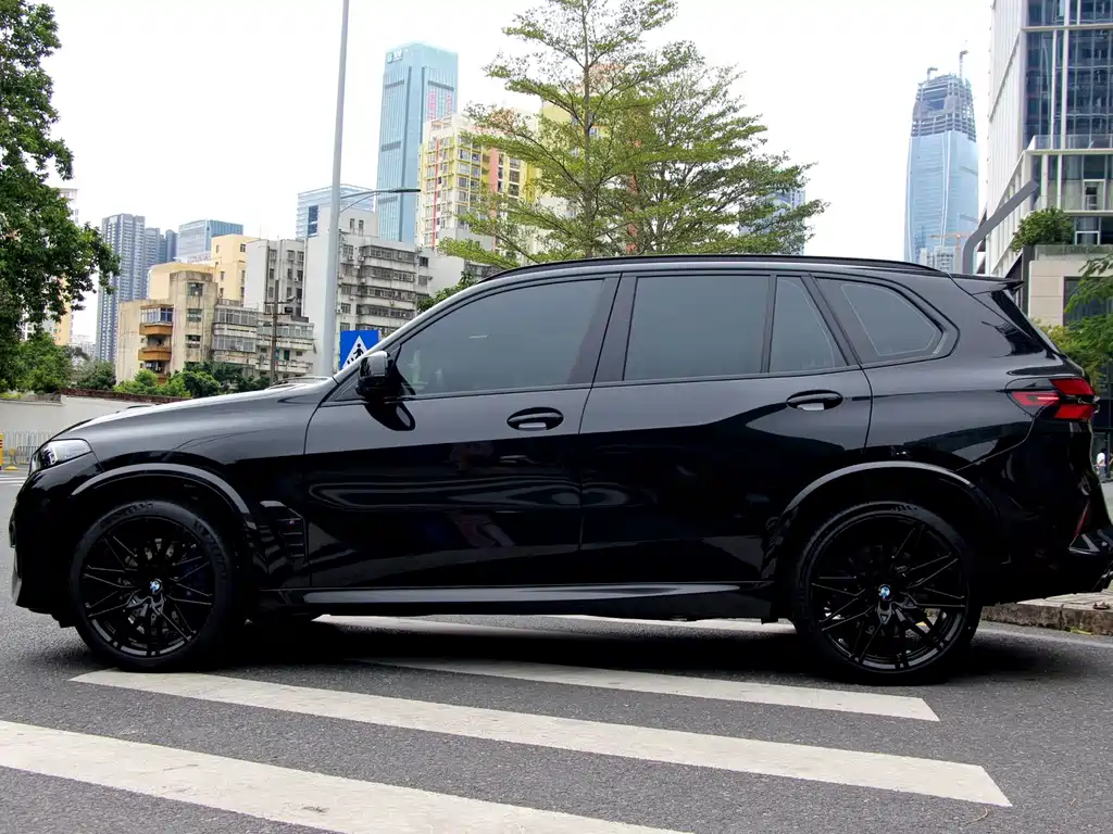 BMW X5 M X5 M Thunder