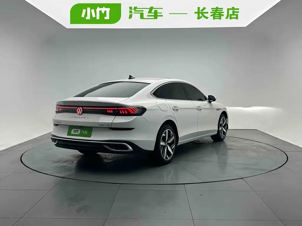Lamando Lamando L 280 TSI DSG Spicy Cool