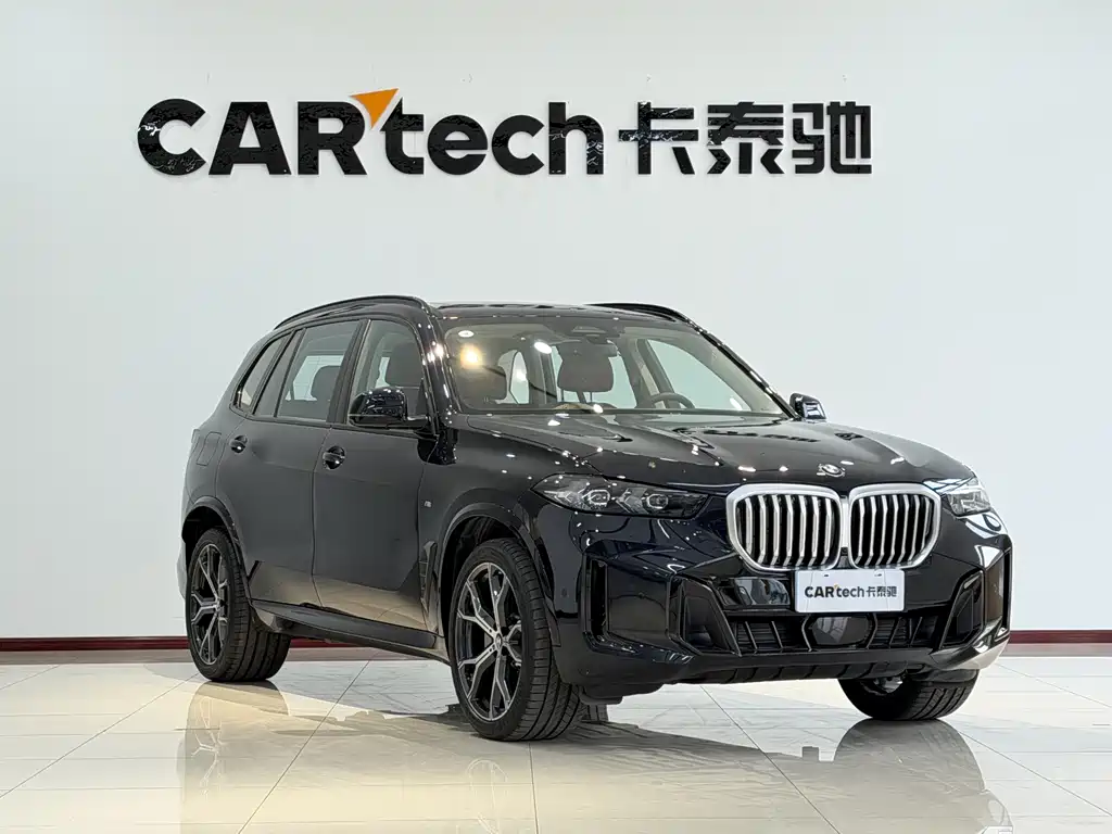 BMW X5 xDrive 30 Li Premium M Sport Package