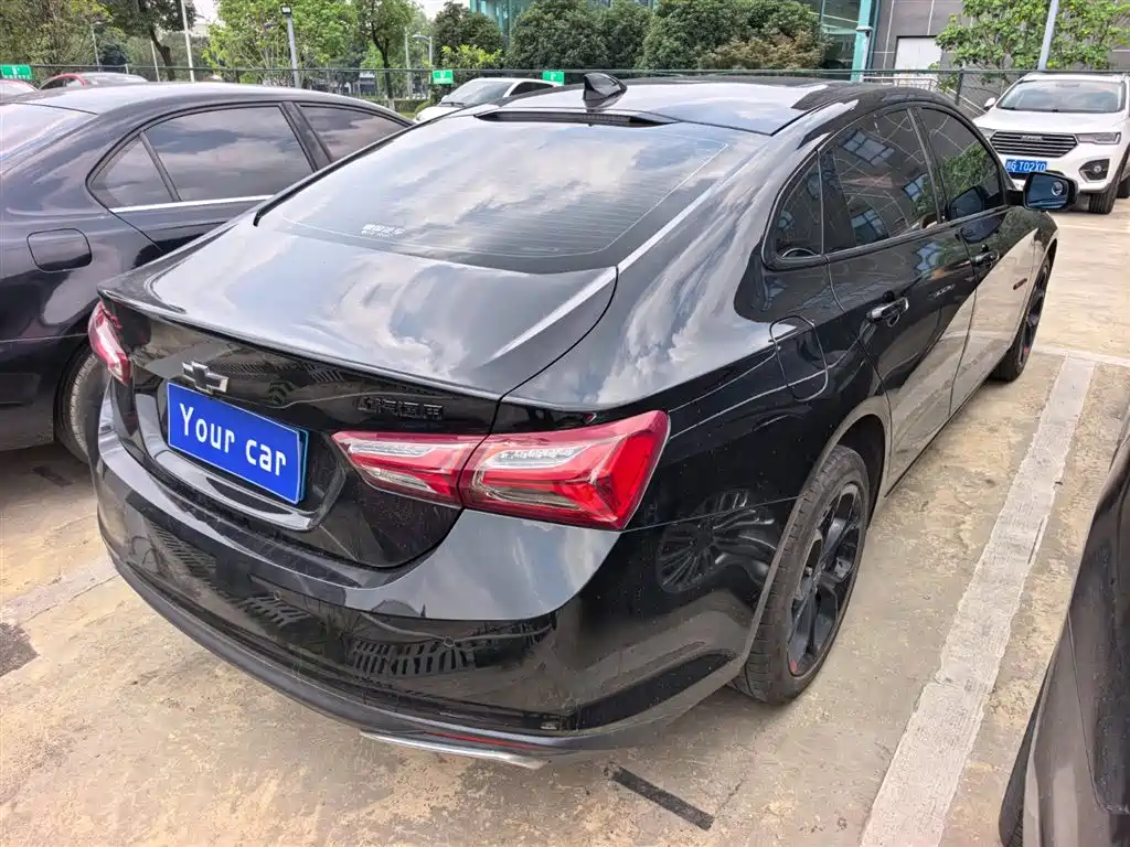 Malibu XL Redline 2.0 T Sharp Dynamic