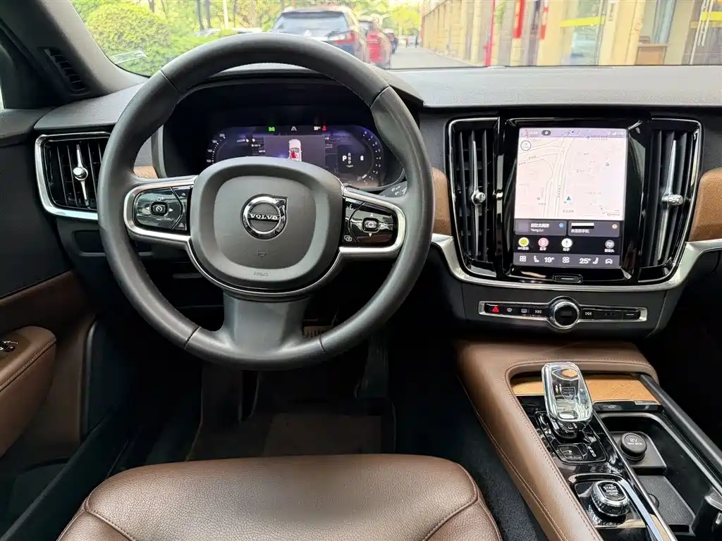 Volvo S90 B5 Smart Ease Luxury