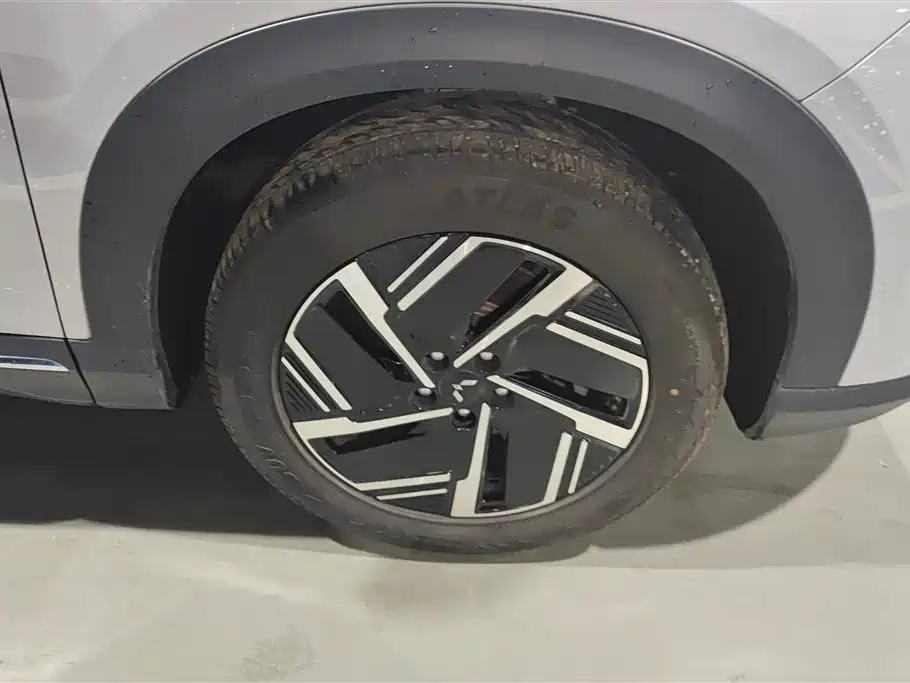 Wuling Starlight S 130 km Flagship