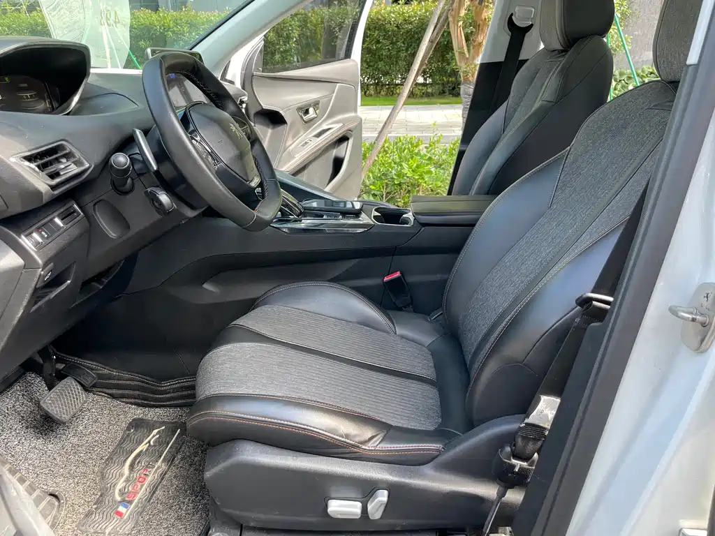 Peugeot 5008 380 THP 5-seat Elite