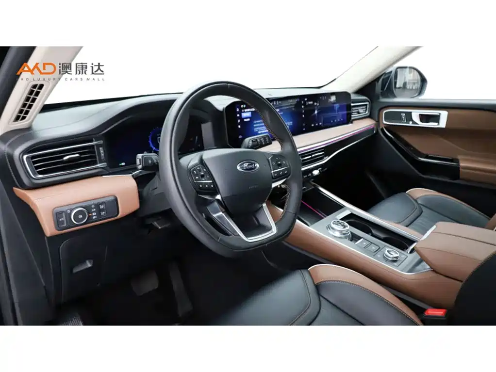 Explorer 探险者/2.3 T/23款/EcoBoost 285四驱钛金版 7座