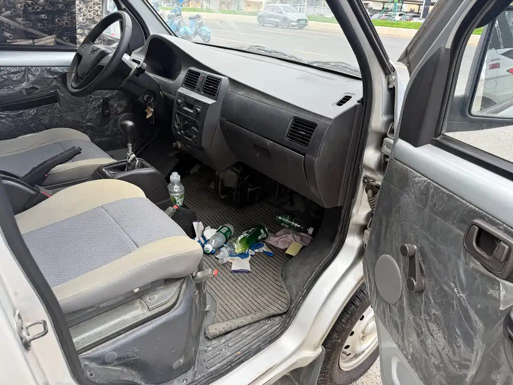 Wuling Rongguang Mini Truck 五菱荣光小卡 2021款 1.5 L标准型空调版单排L3 C
