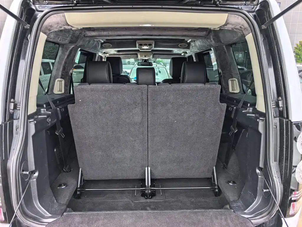 Discovery 3.0 SDV6 HSE Diesel