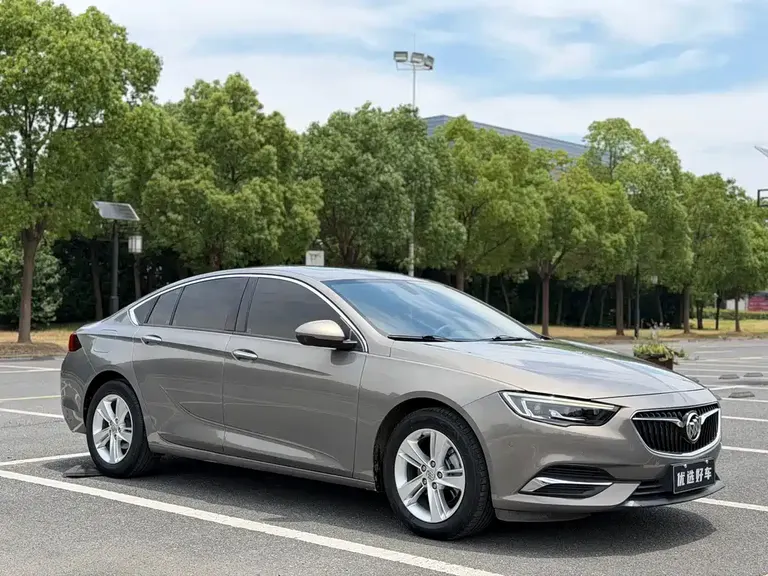 Buick Regal 20 T Luxury
