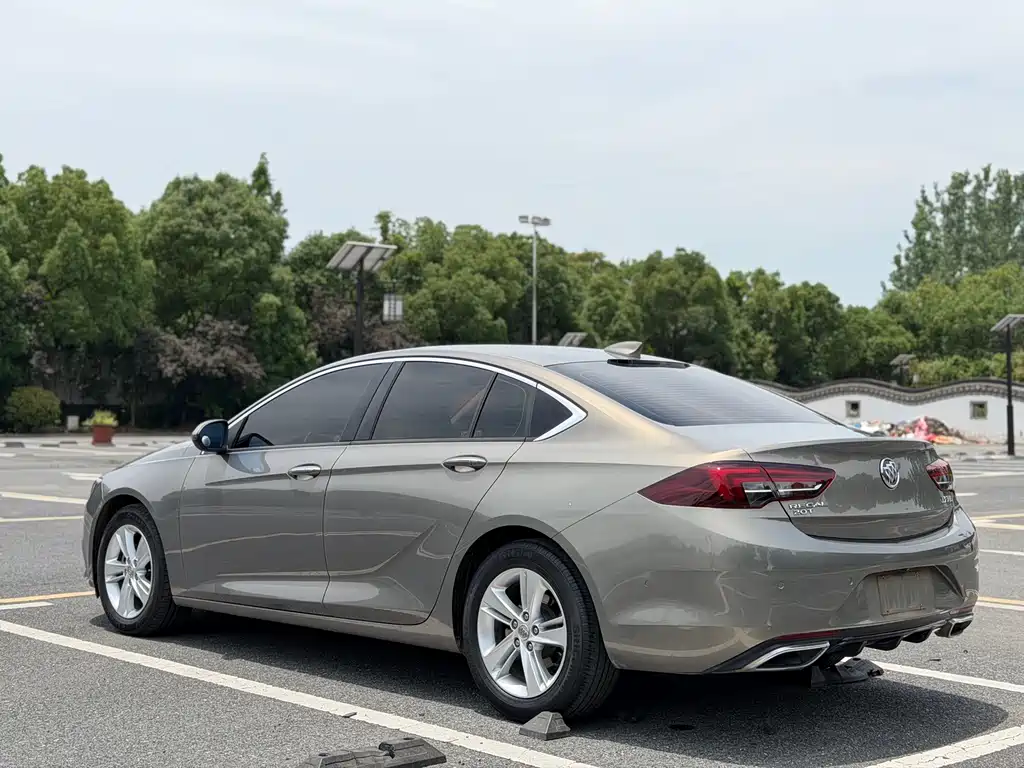 Regal 20 T Luxury